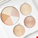  پالت Glow Up از برند OFRA مجموعه‌ای از چهار هایلایتر محبوب را در یک بسته‌بندی مغناطیسی و قابل رفل شارژ در اختیار شما قرار می‌دهد. این پالت شامل یک سایز کامل Beverly Hills و سه مینی‌پانر شامل Rodeo Drive، Blissful، و Star Island است. فرمول “مایع به پخته” (liquid-to-baked) باعث می‌شود هایلایتر به‌خوبی روی پوست ذوب شود و جلوه‌ای درخشان و ابریشمی ایجاد کند. ضمن اینکه دارای آینه کامل برای استفاده آسان در سفر است